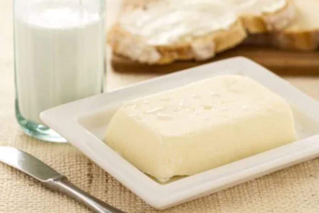 Como fazer manteiga caseira
